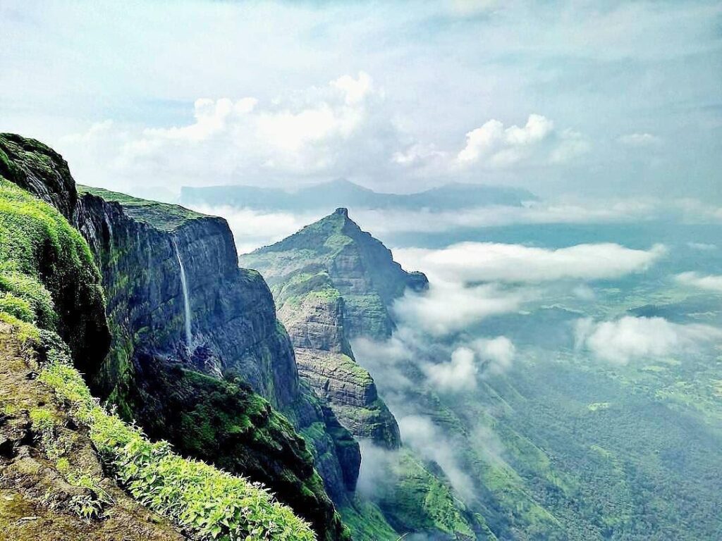 Igatpuri The Trekkers Paradise